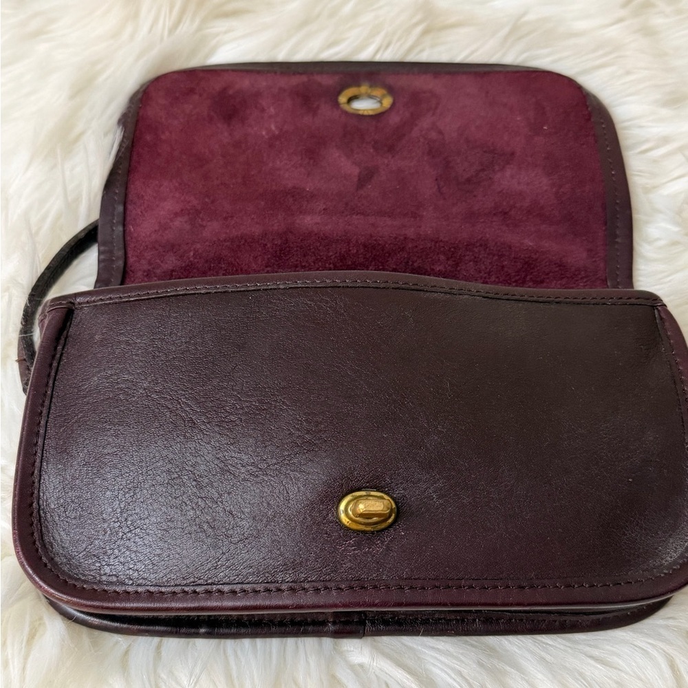 Vintage Coach Dinky Turn Lock Crossbody Bag Mahogany Leather 9375 - Picture 8 of 12